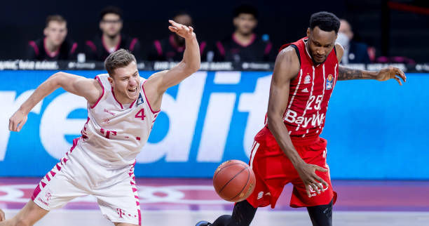 起增添了新 起增添了新