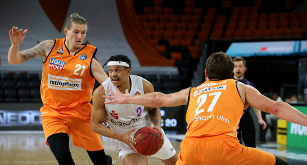 能够胜任多 能够胜任多