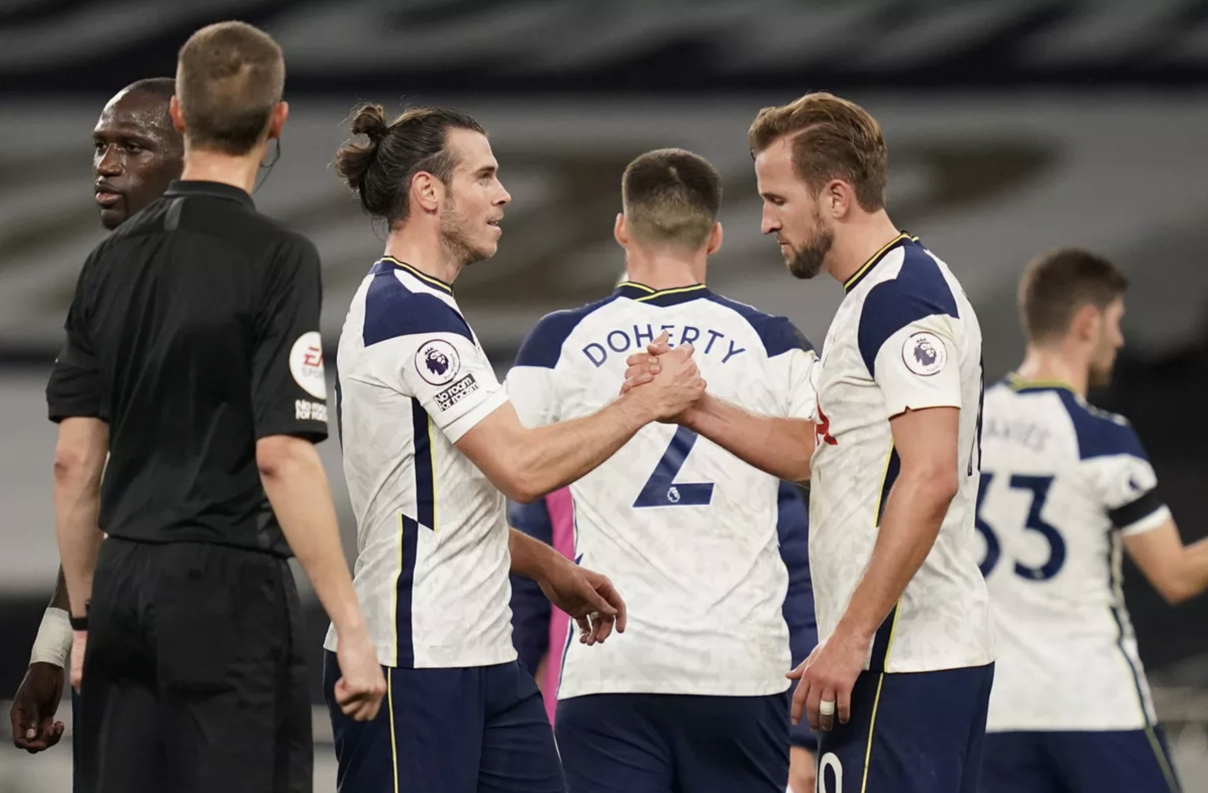 次引发了公 次引发了公