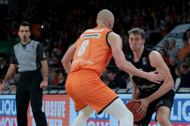 是对一名球 是对一名球