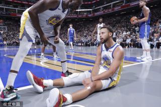 以其为轴心 以其为轴心